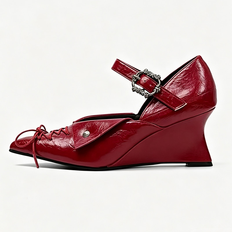 Street Fashion Brand - Unique Urned-over Edge Strap Design Wedge