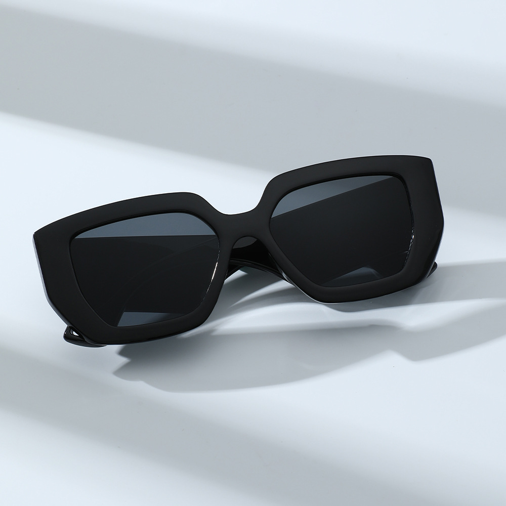 Super Large BoxSunglasses Wome - Italy Fashion Street recension och pris
