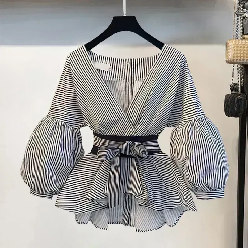 Women Elegant V-Neck Stripe La - Street Fashion Korean recension och pris