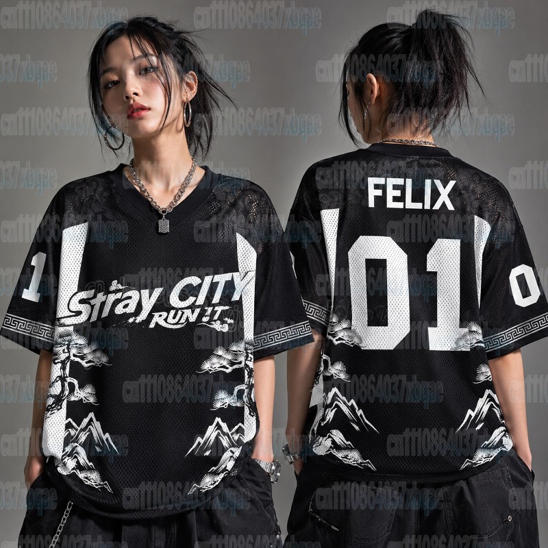 Stray City Felix 01 V Neck Spo - Street Fashion Kpop recension och pris