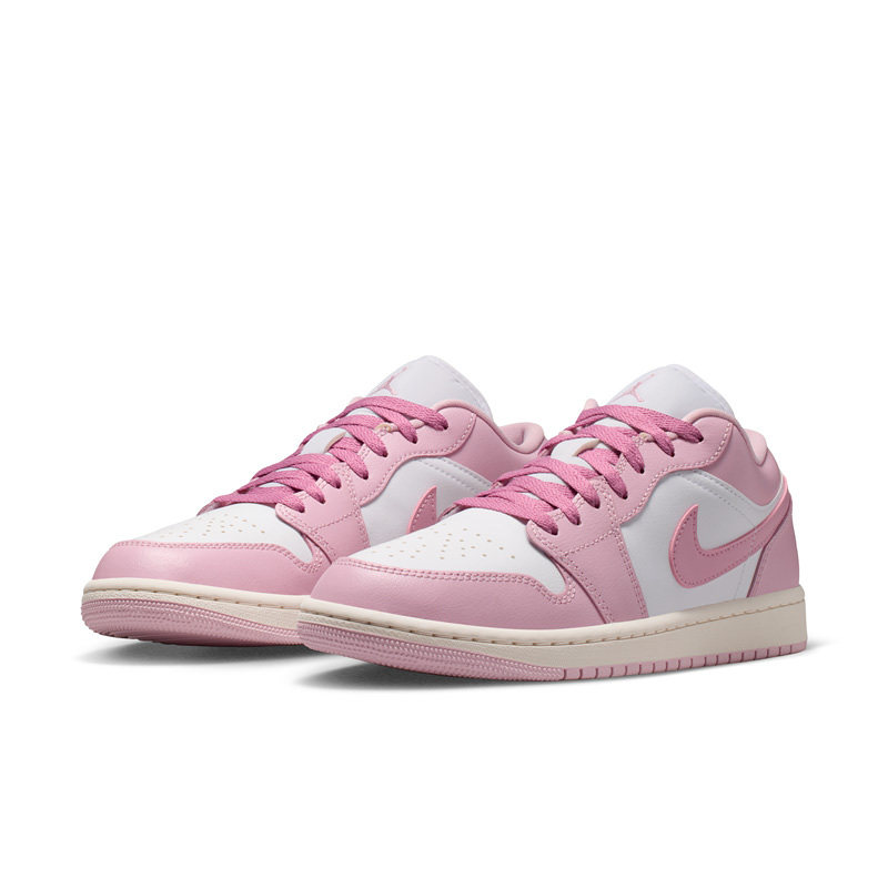 Nike DC0774‑607 Women Low Top  - Street Fashion Nike recension och pris