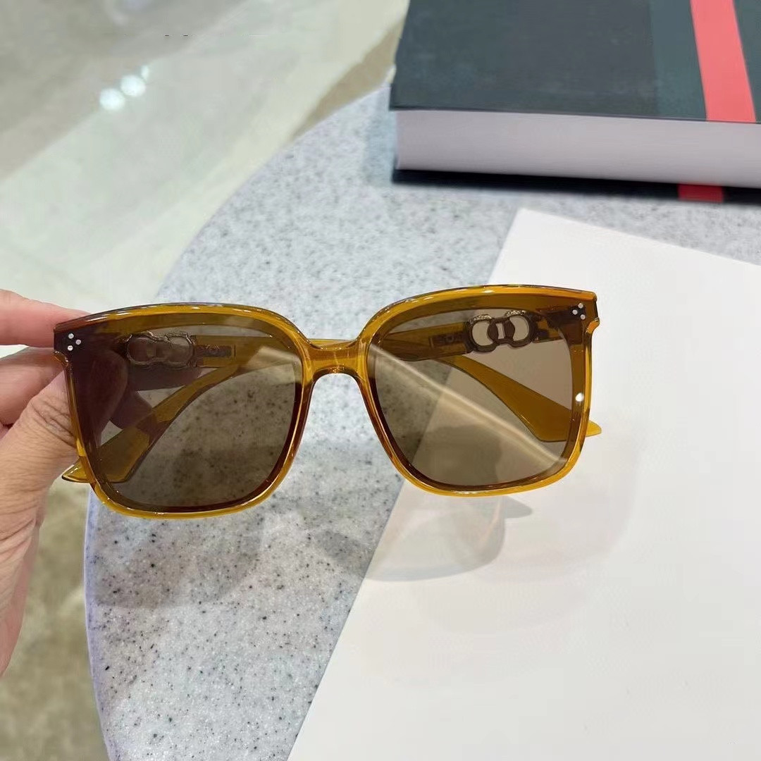 Same Style New Women's Sunglas - Italy Fashion Street recension och pris