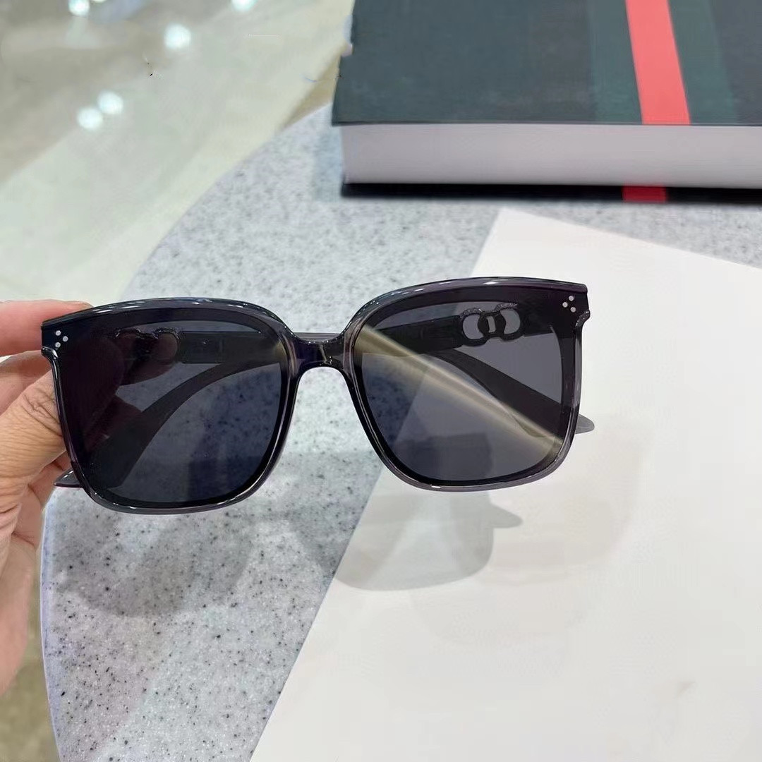 Same Style New Women's Sunglas - Italy Fashion Street recension och pris